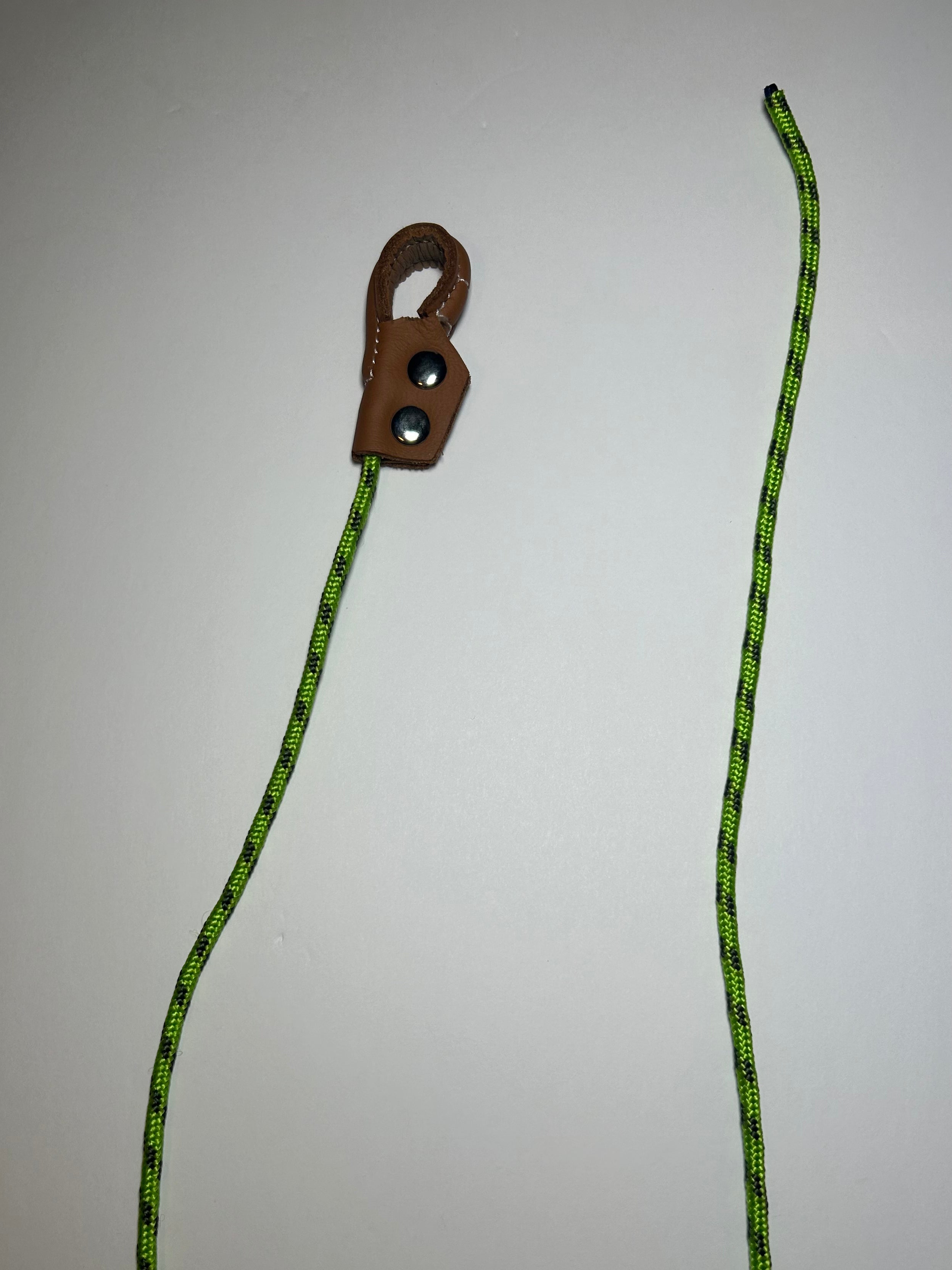 Gamefowl Tie Cords – Braided Rope with Leather Top & Swivel Clip