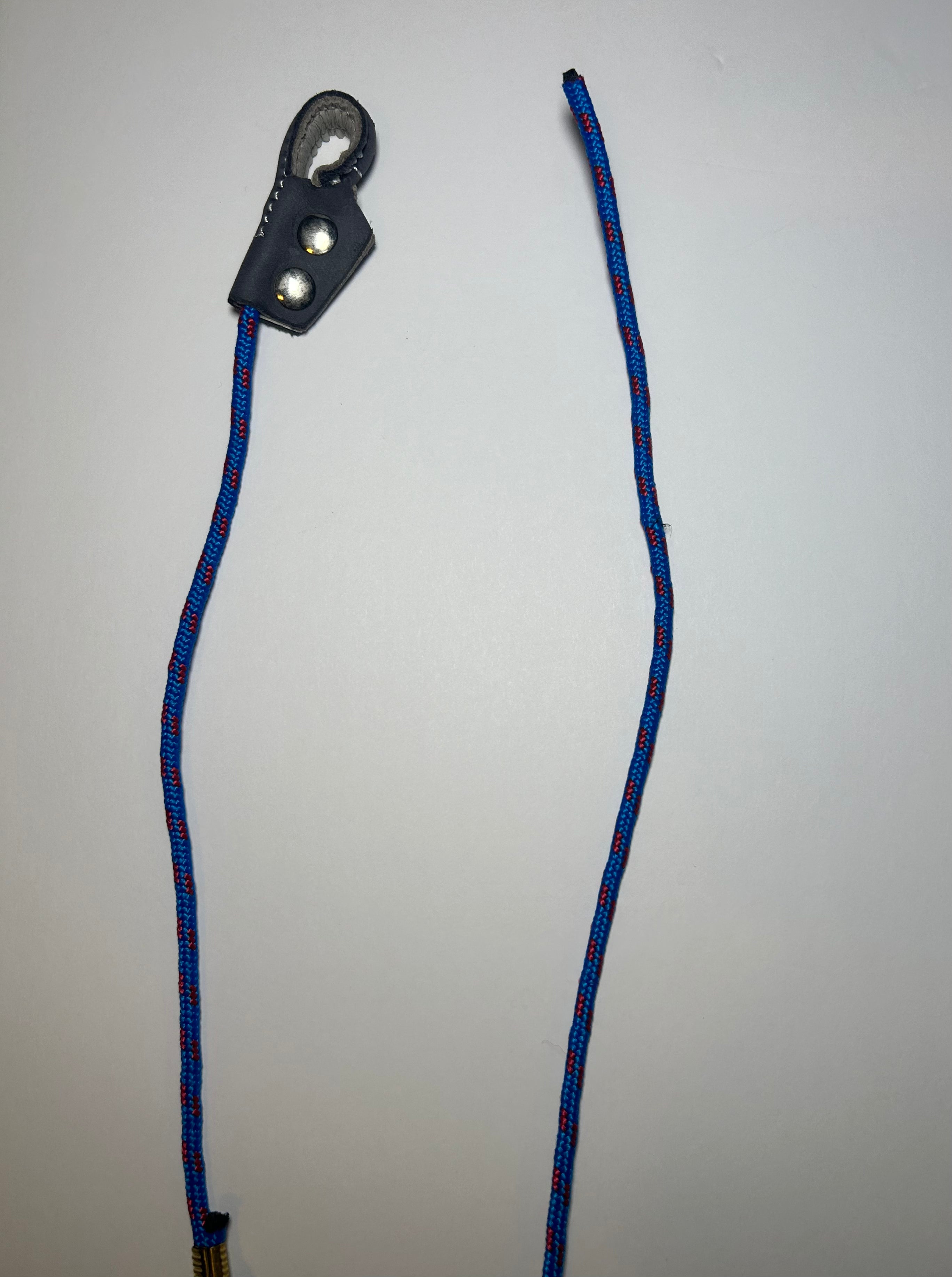Gamefowl Tie Cords – Braided Rope with Leather Top & Swivel Clip