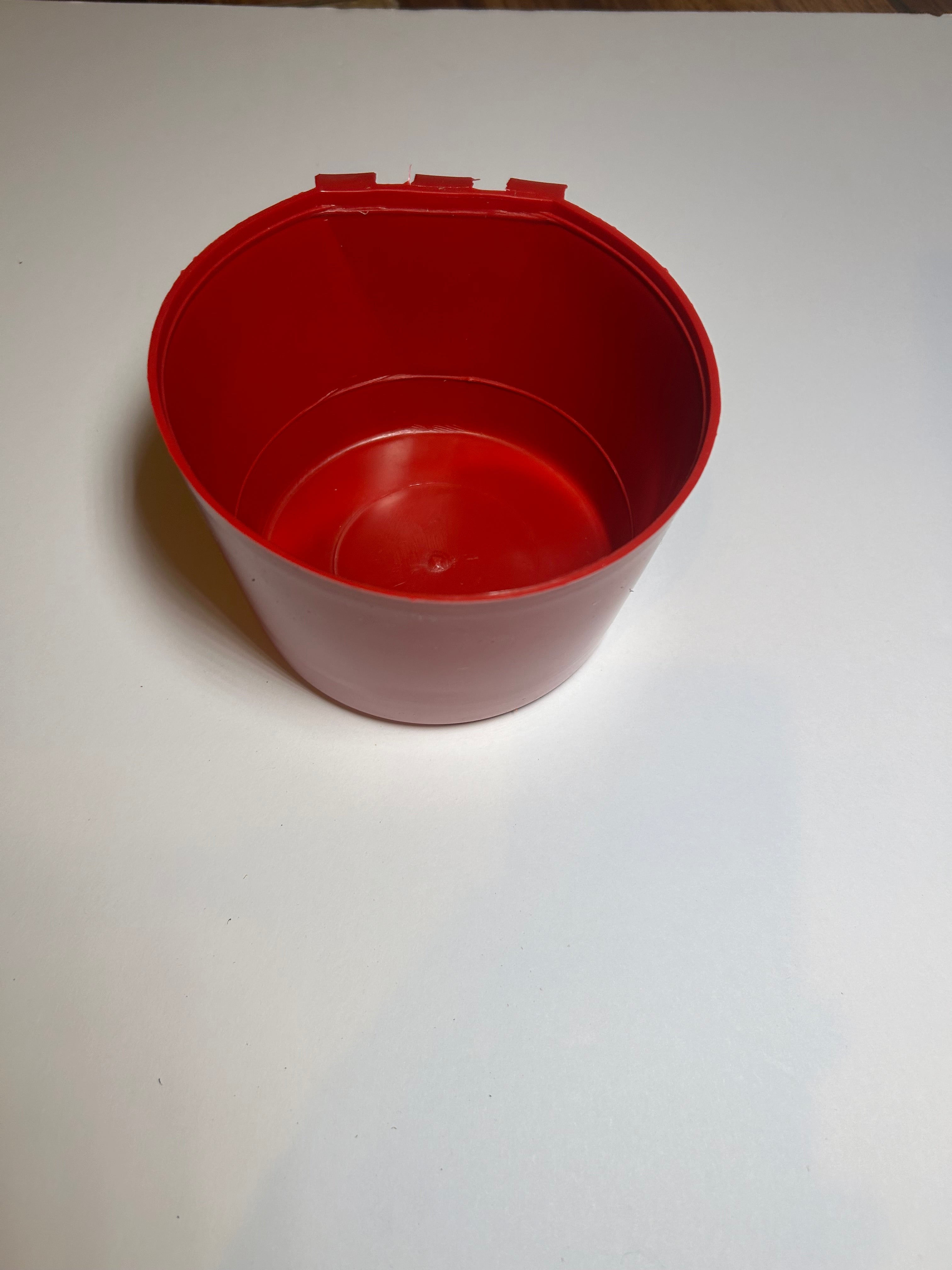 Gamefowl Clip-On Water Cups